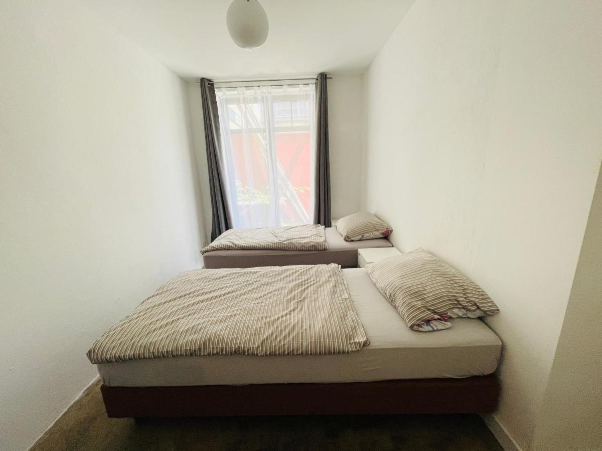 Zentrale Ruhige Ferienwohnung In Berlin Ngoại thất bức ảnh