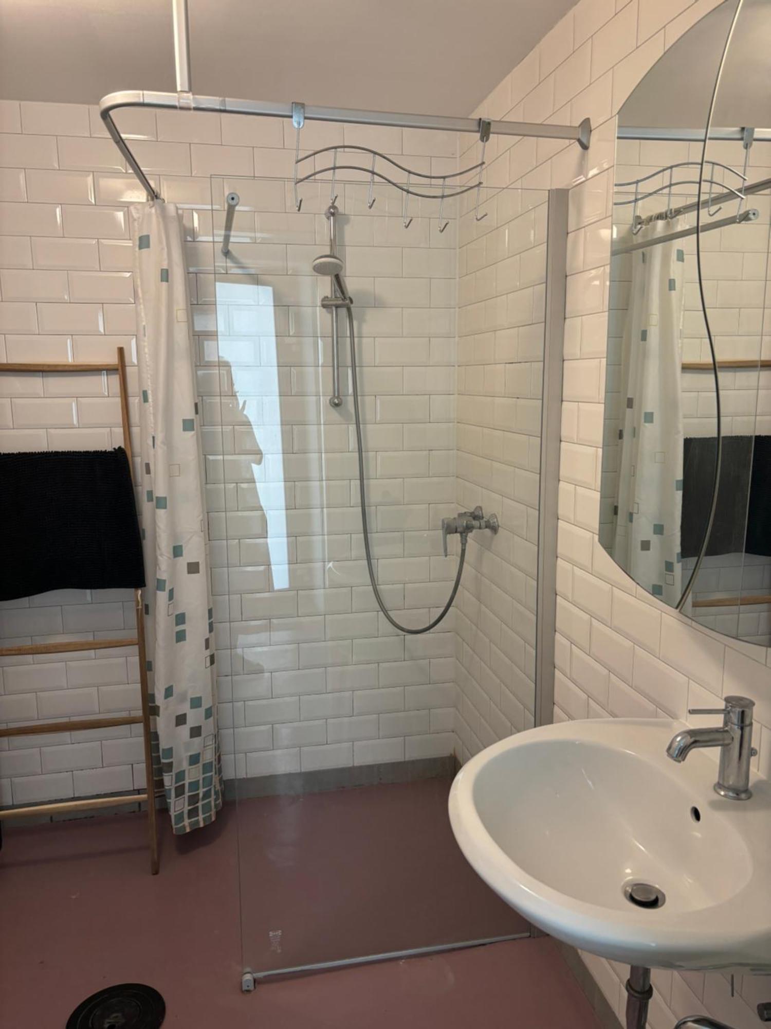 Zentrale Ruhige Ferienwohnung In Berlin Ngoại thất bức ảnh